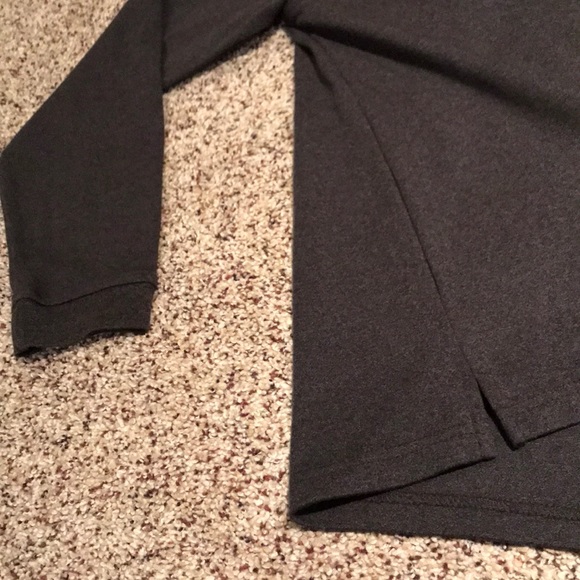 Never Worn🎊Men’s Sweater - Picture 4 of 5